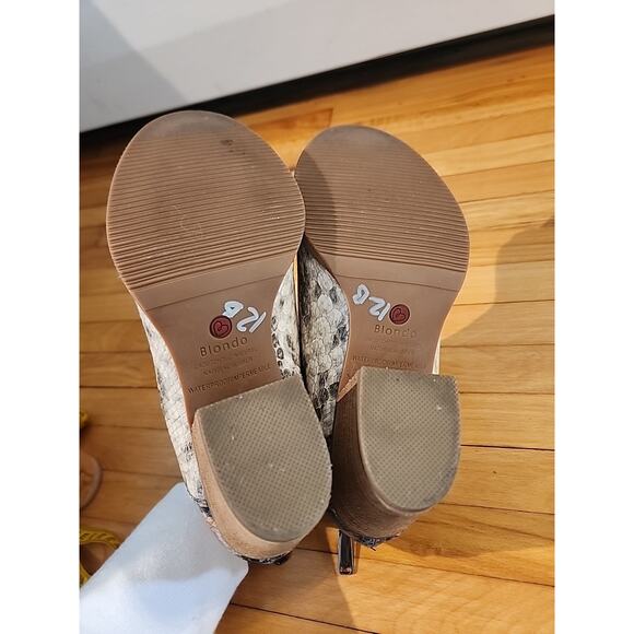 Blondo Waterproof Snake-Embossed waterproof Leather Boots Booties 5.5 - Picture 7 of 7